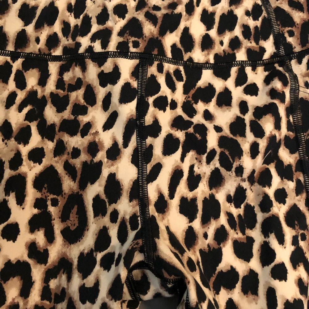 Victoria’s Secret leggings